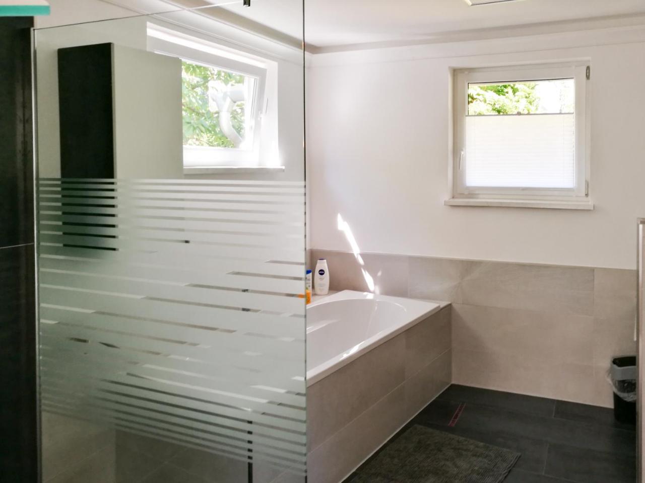 Ferienhaus Goermer Mit Wasserbett Schmolln  Екстер'єр фото